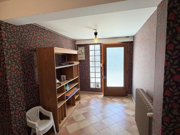 À 5 minutes du golf, 5 chambres, 3 salles de bains et un appartement