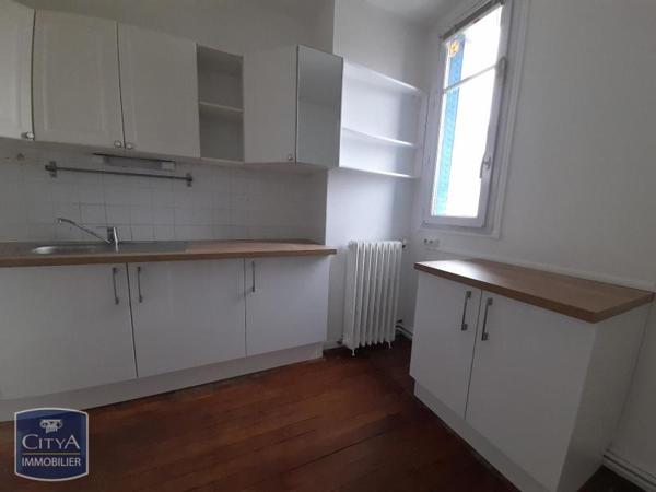 Appartement à louer 3 pièces 77.17m² Tours (37000)