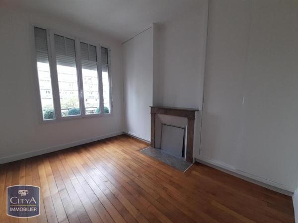 Appartement à louer 3 pièces 77.17m² Tours (37000)
