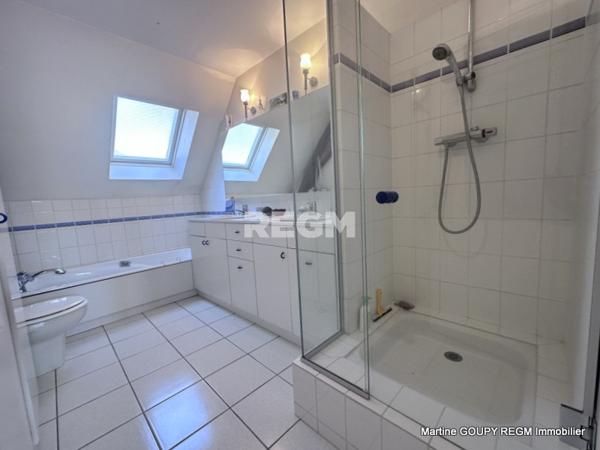 Orléans (45000) ORLEANS (45) – « Le Tilleul » - Cœur de ville - Bâtisse de caractère 290 m², 6 Chbres , bureaux – Jardin