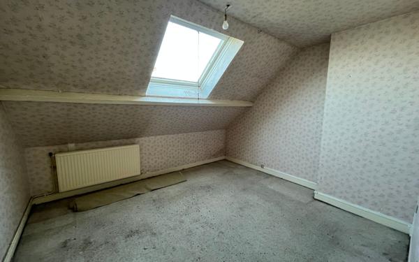 Maison à vendre    5 pièces •  Condren