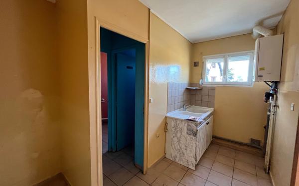 Maison à vendre    5 pièces •  Condren