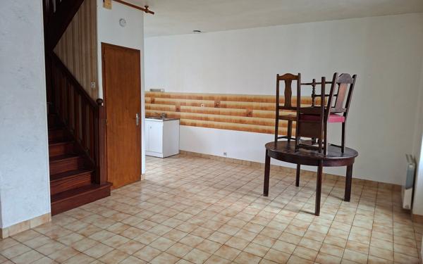 Appartement à louer    3 pièces • 43,75 m2 Callac