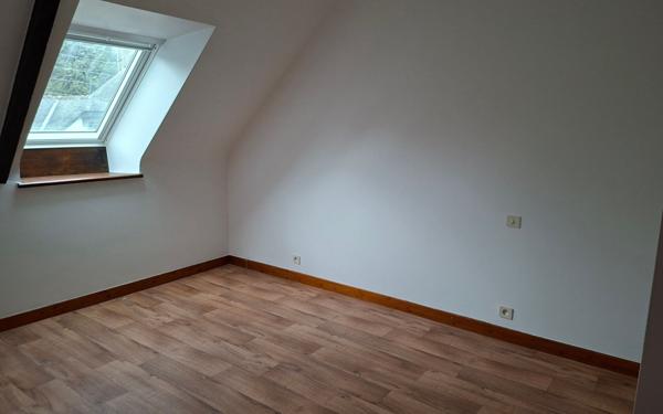 Appartement à louer    3 pièces • 43,75 m2 Callac