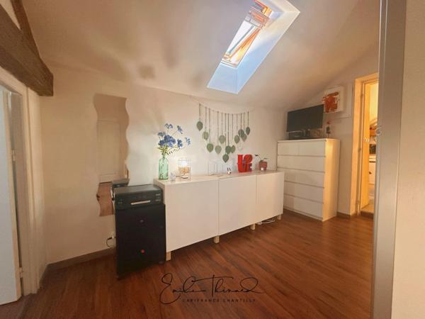 appartement 3 pièces avec Jardin et stationnement privé - PROCHE LUZARCHES