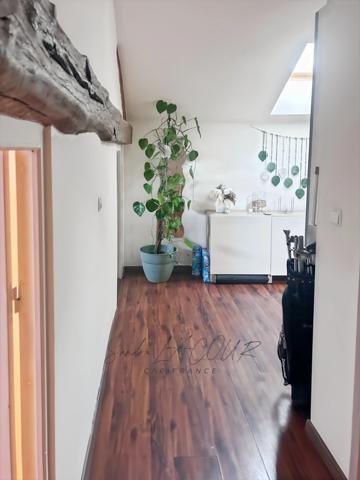 appartement 3 pièces avec Jardin et stationnement privé - PROCHE LUZARCHES