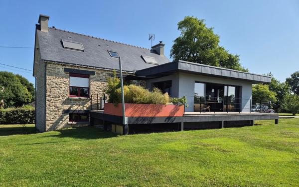 Maison à vendre    5 pièces • 161 m2 Saint-Vincent-sur-Oust