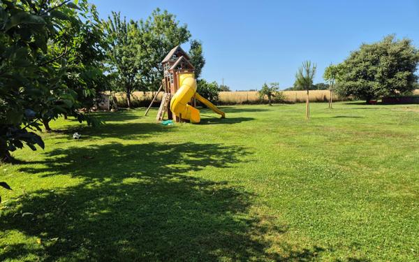 Maison à vendre    5 pièces • 161 m2 Saint-Vincent-sur-Oust