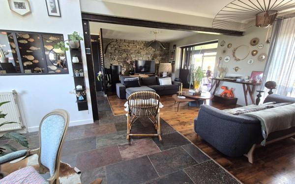 Maison à vendre    5 pièces • 161 m2 Saint-Vincent-sur-Oust