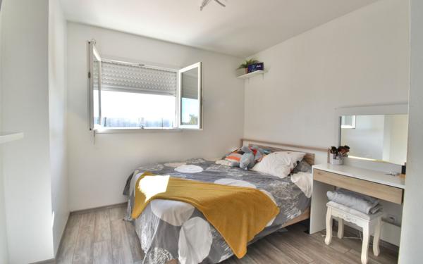 Maison à vendre    5 pièces •  Miribel