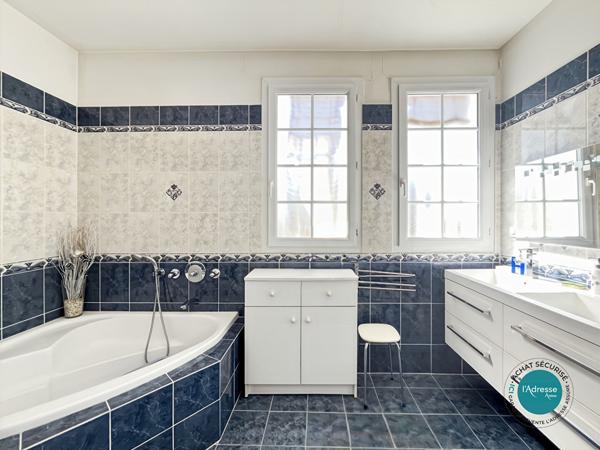 Maison Ballancourt Sur Essonne 5 pièce(s) 127 m2