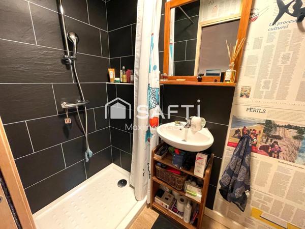 Maison avec jardin et piscine en centre-ville