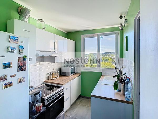 Appartement familial 4 pièces, proche commerces et écoles.