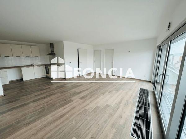 Location Appartement 3 pièces 64.3 m² - 71 AVENUE JEAN JAURES Dijon 21000