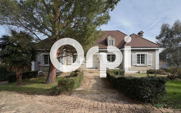 Maison à vendre    5 pièces • 140 m2 Saint-Chamond