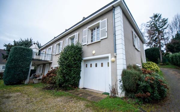 Maison à vendre    5 pièces • 140 m2 Saint-Chamond