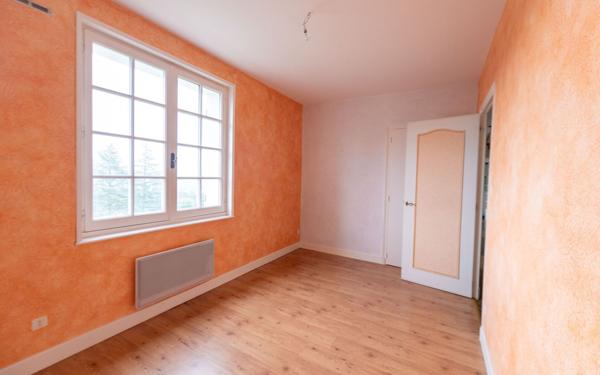 Maison à vendre    5 pièces • 140 m2 Saint-Chamond