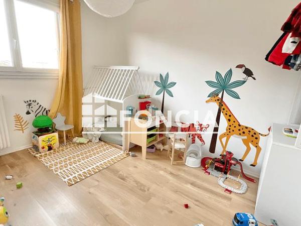 À vendre Appartement 4 pièces 67.85 m² - Les Clayes-sous-bois 78340