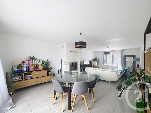 Maison à vendre  6 pièces - 161,43 m2 NOISY LE GRAND - 93