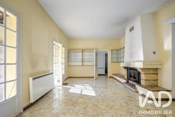 Maison à vendre 4 pièces 130 m² Tourrettes