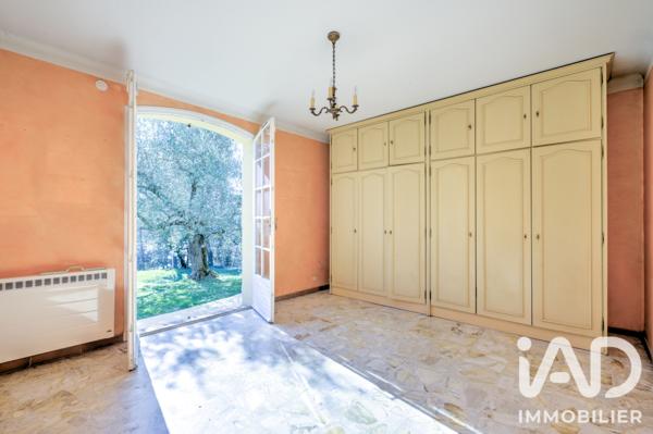 Maison à vendre 4 pièces 130 m² Tourrettes