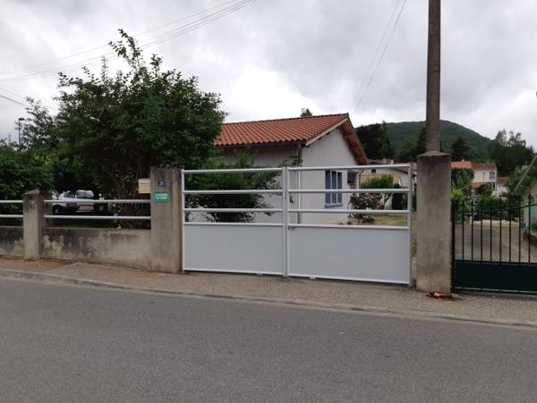 Location Maison avec jardin 4 pièces Lavelanet (09300) - Stade