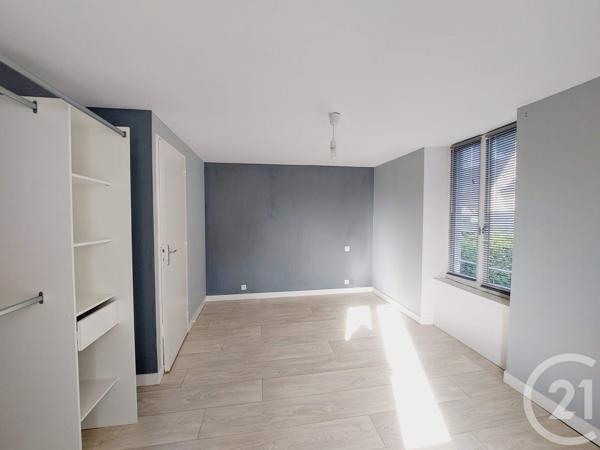 Appartement à vendre  5 pièces - 85,19 m2 LAVAL - 53