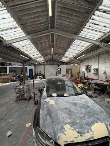 HANGAR A LOUER