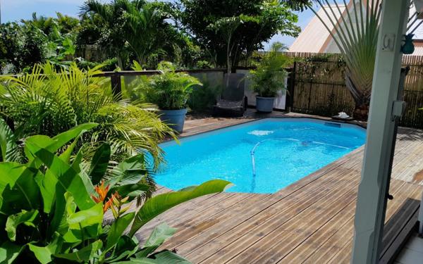 Maison à vendre    5 pièces •  Sainte-Luce