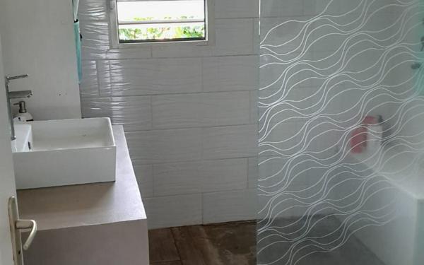 Maison à vendre    5 pièces •  Sainte-Luce