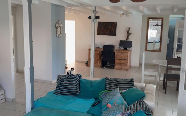 Maison à vendre    5 pièces •  Sainte-Luce