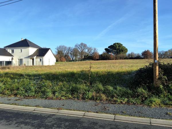 Terrain constructible à LE BLANC (36300)