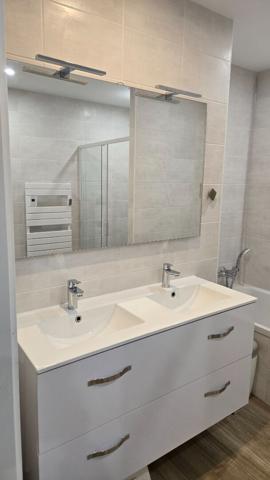 Location Maison 84.47 m2 Lesneven
