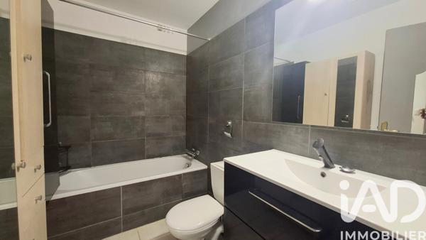 Maison à vendre 5 pièces 83 m² Rochefort-du-Gard