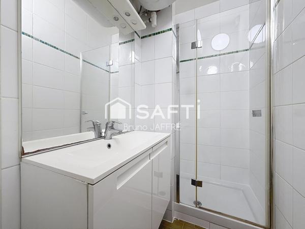 75015, Appartement 3 pièces 41m² lumineux