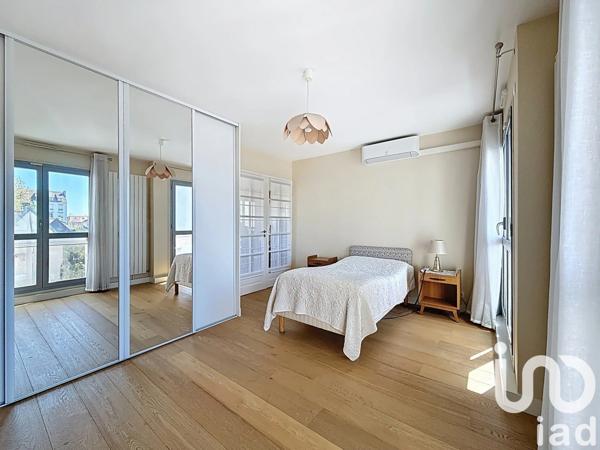 Apartment for sale 5 rooms 108 m² Enghien-les-Bains