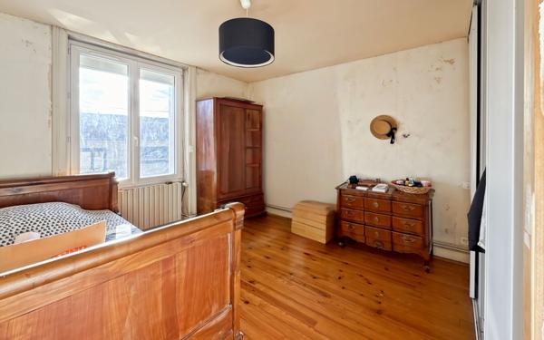 Maison à vendre    4 pièces • 90 m2 Périgueux