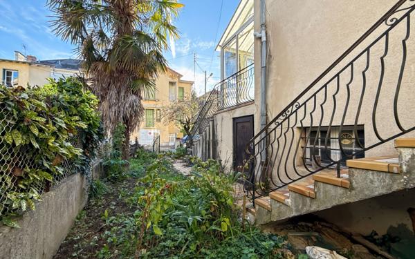 Maison à vendre    4 pièces • 90 m2 Périgueux