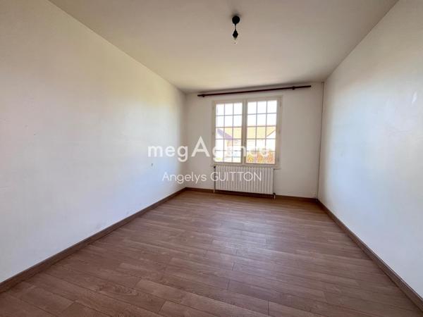 Maison à SAINT-REMY-DU-VAL, 72600 - 4 pièces 86m²