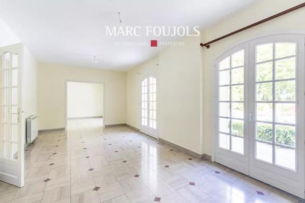 Lamorlaye – Maison de style Mansart – Piscine