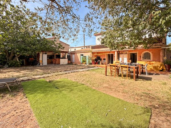A VENDRE en exclusivité - Bas de villa T4 de 109 m² avec terrain d'environ 630 m² 13190 Allauch