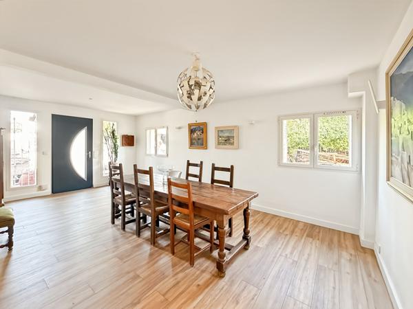 A VENDRE en exclusivité - Bas de villa T4 de 109 m² avec terrain d'environ 630 m² 13190 Allauch