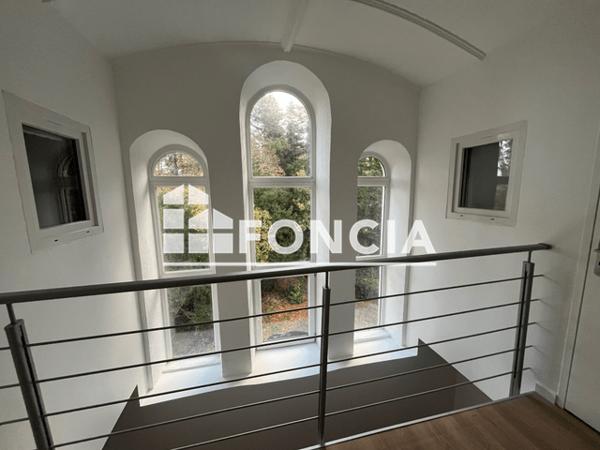 Location Appartement 4 pièces 75 m² - LIEU DIT LA CLARTE Kerlaz 29100