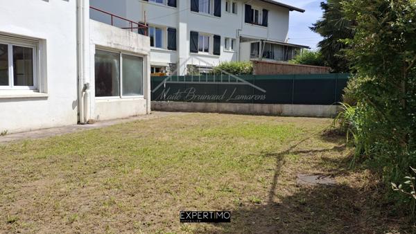 Ustaritz (64480) Grand appartement T2 avec jardin