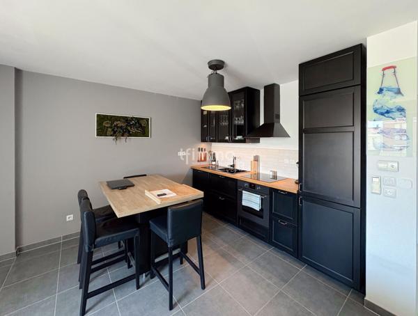 Appartement T3, terrasse et garage - 13014 Marseille