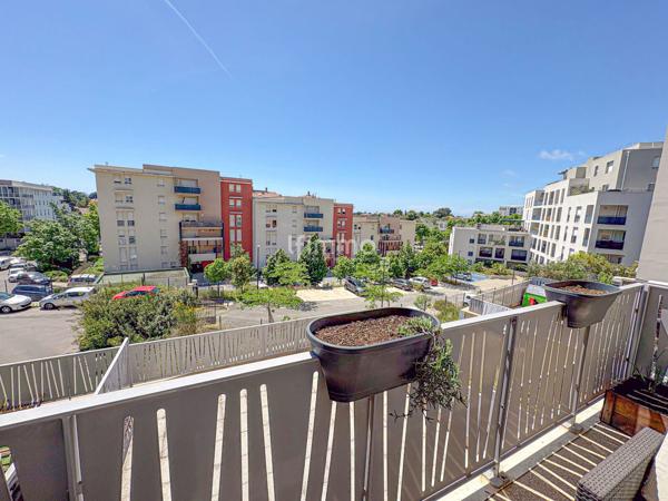 Appartement T3, terrasse et garage - 13014 Marseille