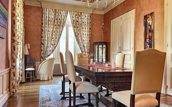 Maison à vendre    6 pièces •  Néris-les-Bains