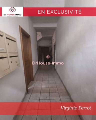 Immeuble à vendre 15 pièces de 550 m²