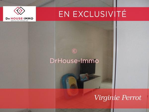 Immeuble à vendre 15 pièces de 550 m²