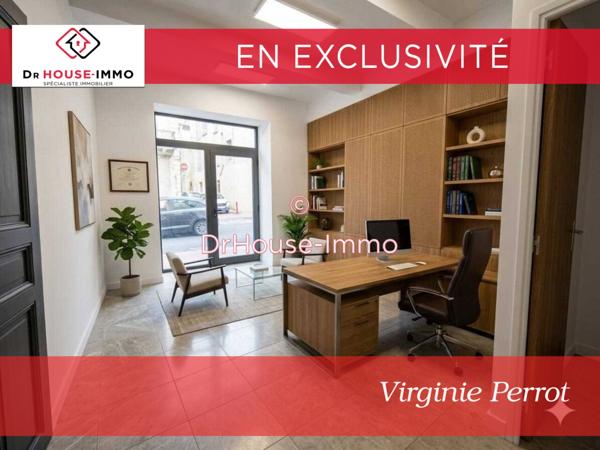 Immeuble à vendre 15 pièces de 550 m²